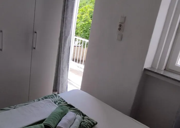 Leo Apartament Povile