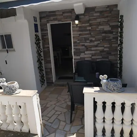 Apartmán Leo Povile