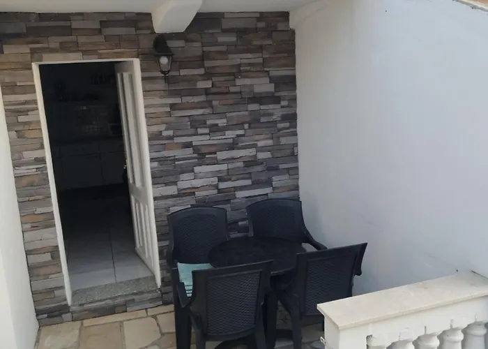 Leo Apartamento Povile